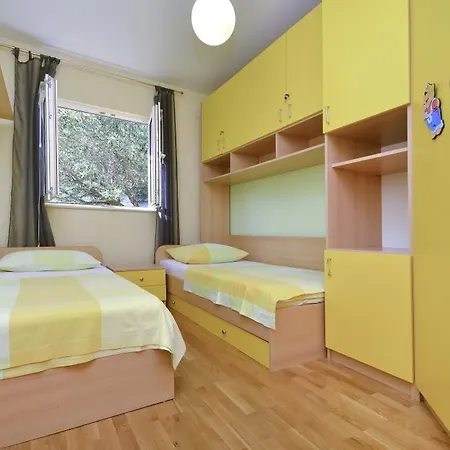 Apartments Luka Toni Krvavica Exterior photo