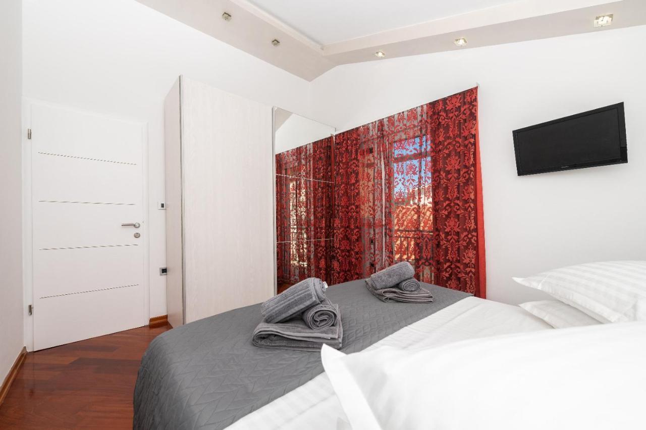 Luka Toni Apartment