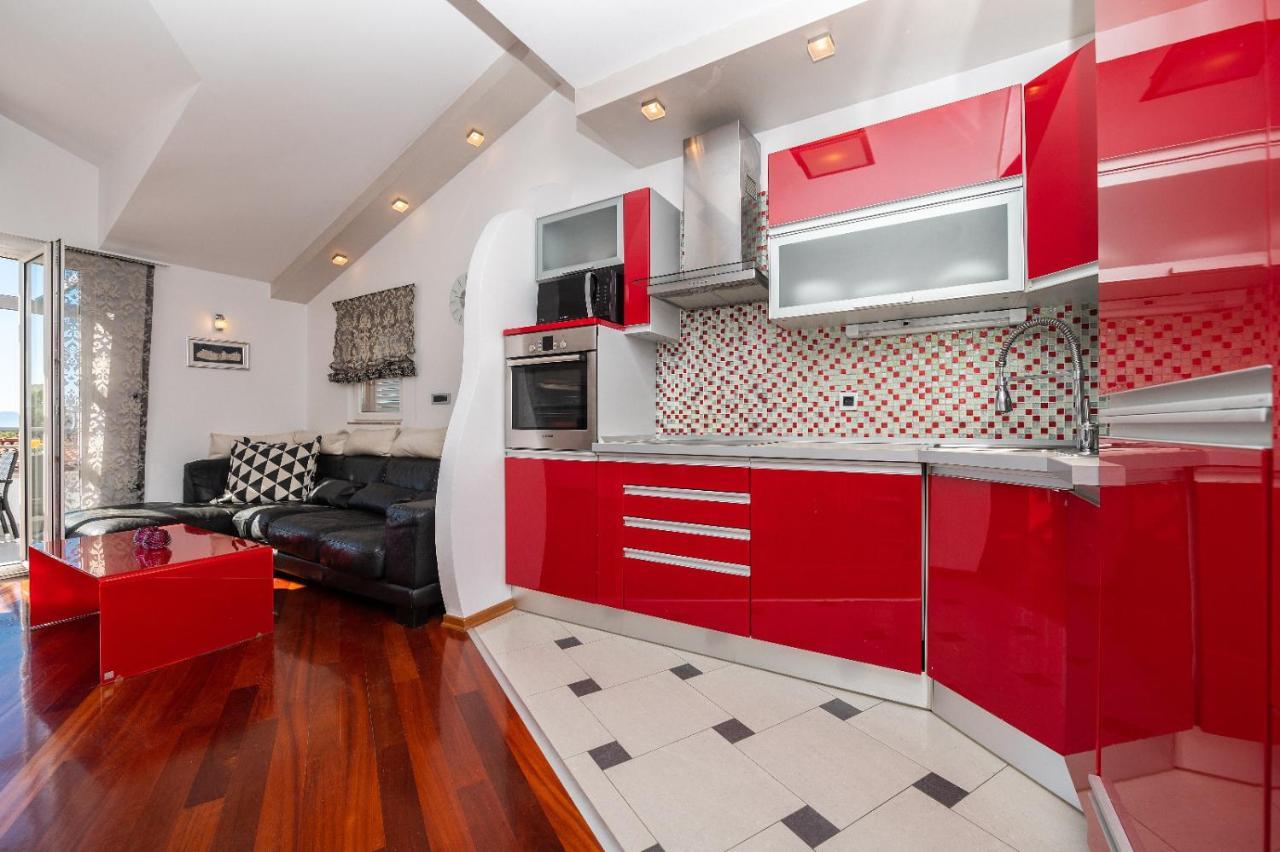 Luka Toni Apartment